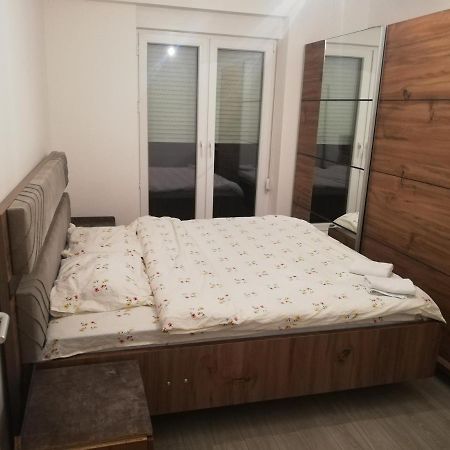 Apartment 3 Priştine Dış mekan fotoğraf