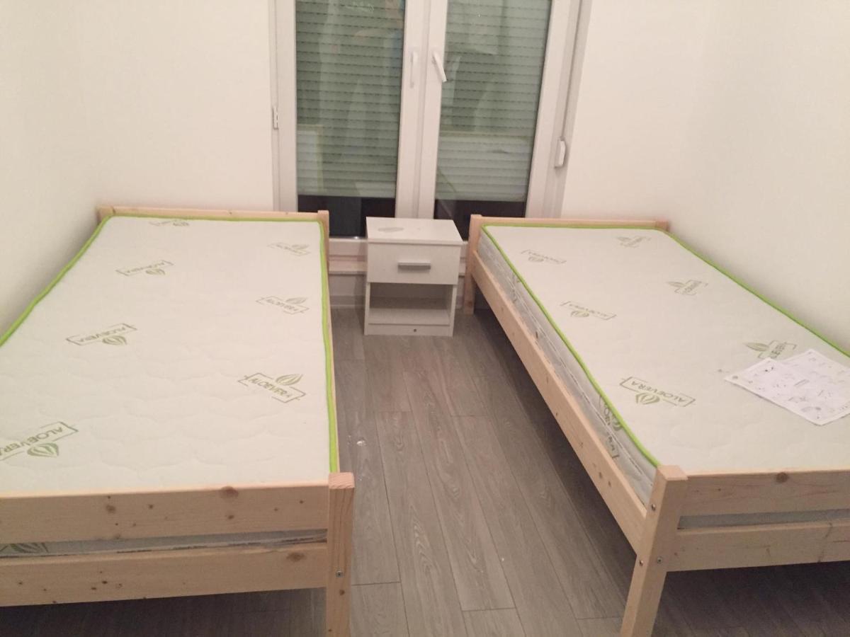 Apartment 3 Priştine Dış mekan fotoğraf